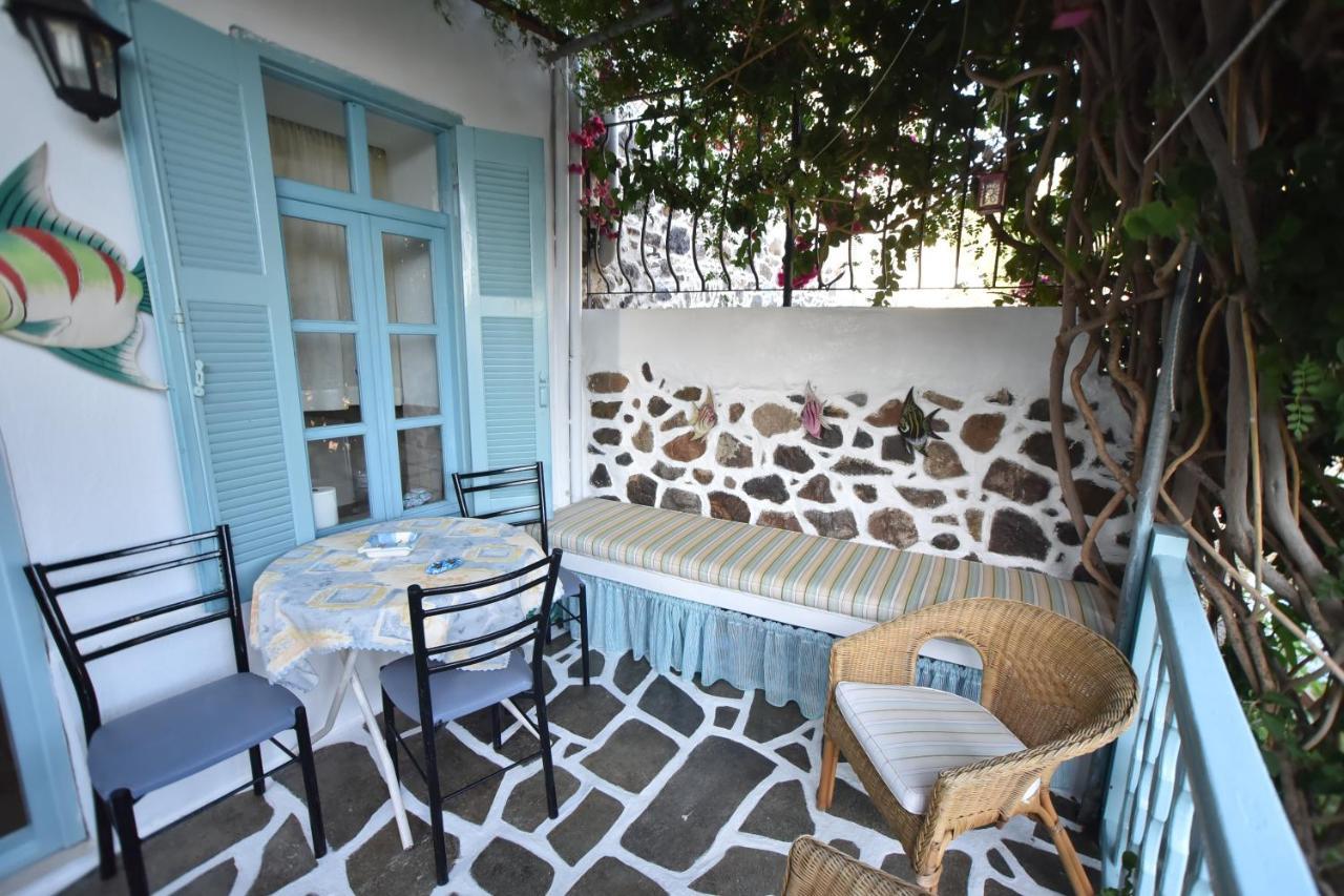 Traditional House By The Sea Mandraki  Exterior photo